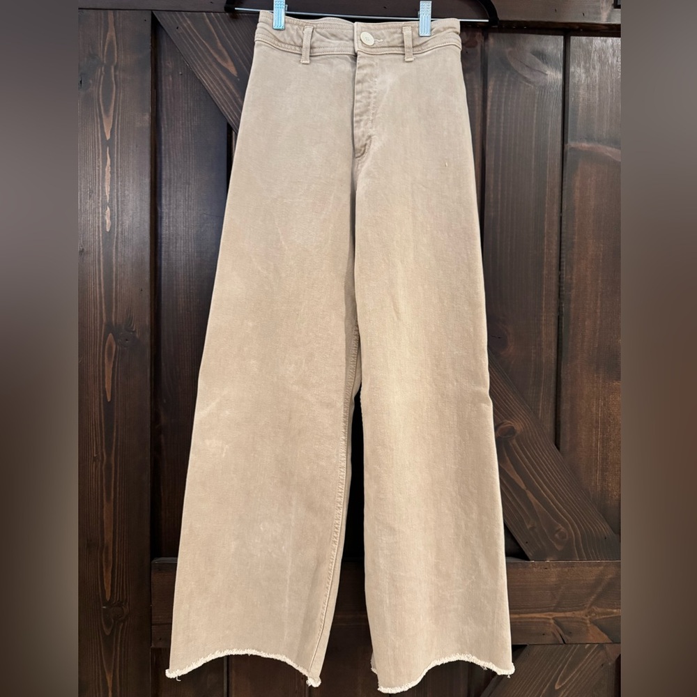 Zara “The Marine Straight” Jeans in color sand/beige.